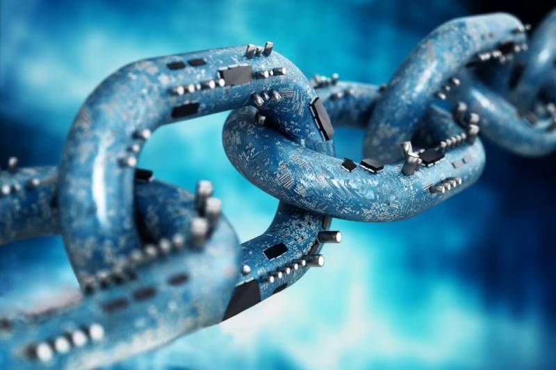 为什么混合架构比纯粹的协作过滤更安全？——甘洛县工业软件推荐系统混合架构安全优势与实践